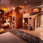 Апарт-готель Paul's Fantasia Boutique Щецин