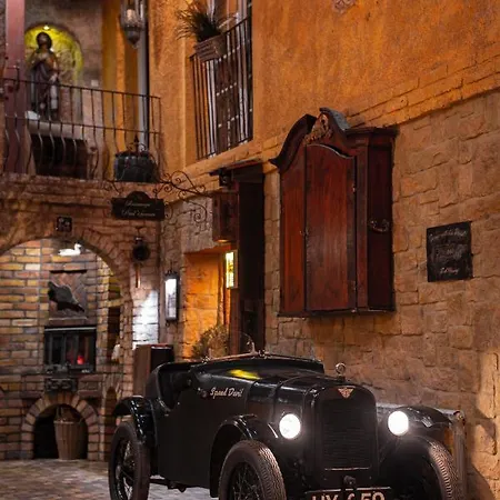 Paul's Fantasia Boutique Lejlighedshotel