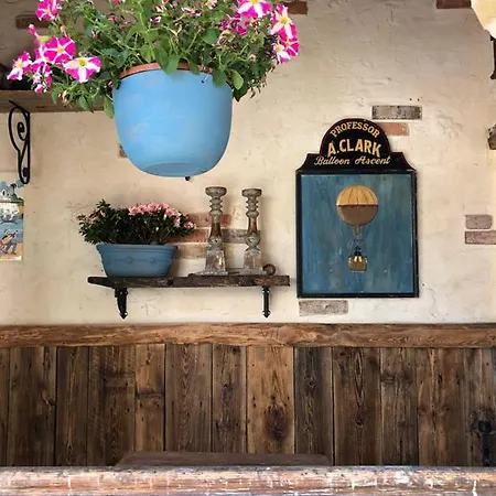 Paul's Fantasia Boutique Lejlighedshotel