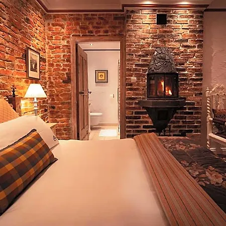 Paul's Fantasia Boutique 4* شتشيتسين