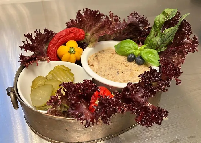 Paul's Fantasia Boutique