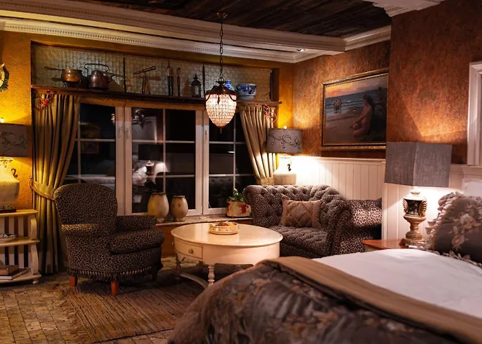 Paul's Fantasia Boutique 4*